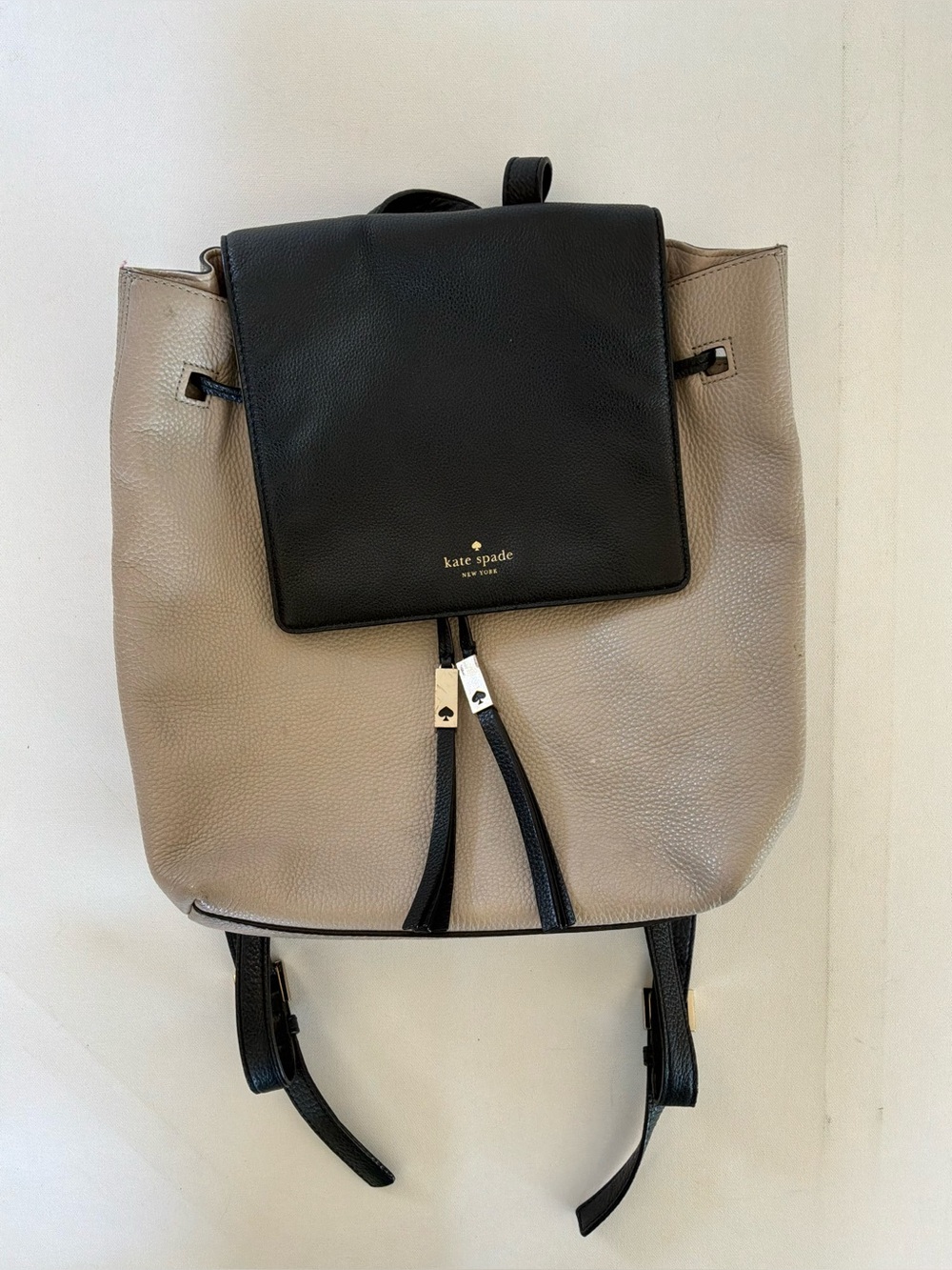 Kate Spade New York Leather Backpack Gray Black Pebbled Drawstring Laptop Bag
